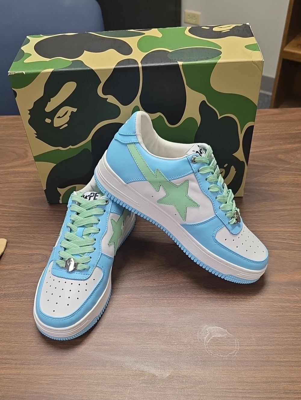 A Bathing Ape Bape Sta M2 Sneakers Men's 8.5/Women's 10 **BRAND NEW**